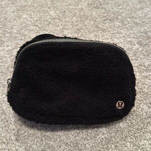 Lululemon belt bag